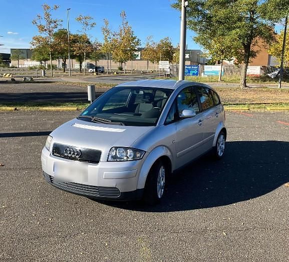 Silber Gebraucht 2003 Audi A2 Kleinwagen | 4.400 € (Fairer Preis) - Bild 1/4