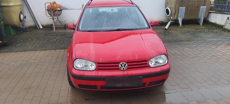 Gebraucht VW Golf IV 90 PS (66 kW) 2000 Rot Kombi