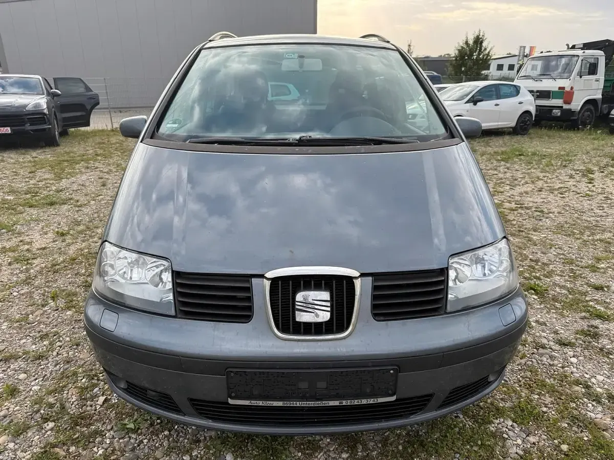 Gebraucht Seat Alhambra 116 PS (85 kW) 2009 Grau Van / Kleinbus