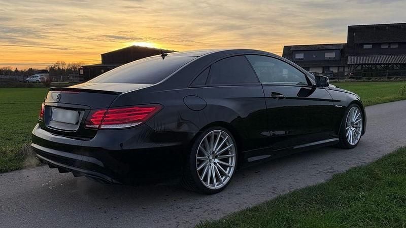Gebraucht Mercedes E500 408 PS (300 kW) 2013 Schwarz Coupé