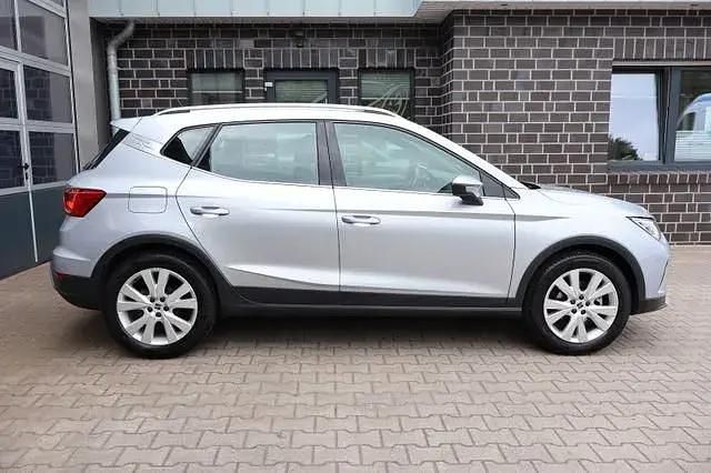 Second-hand Seat Arona Xperience 110 CP (80 kW) 2022 Argintiu SUV