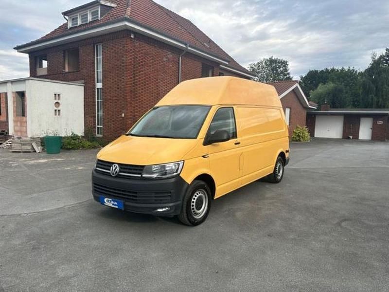 Gebraucht VW T6 150 PS (110 kW) 2017 Inkagelb Van