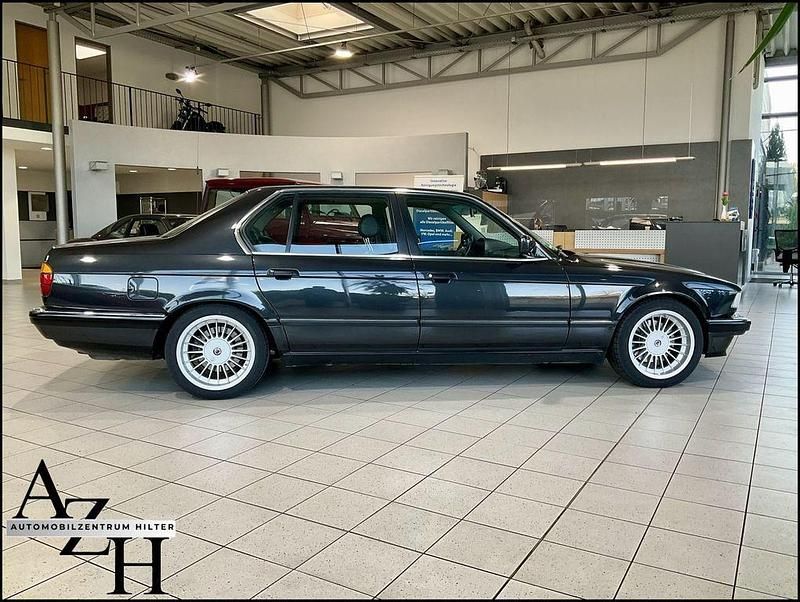 Gebraucht BMW 750L 299 PS (219 kW) 1988 Schwarz Limousine