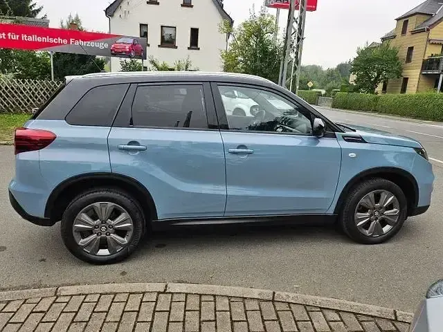 Gebraucht Suzuki Vitara Comfort 129 PS (94 kW) 2021 Blau SUV