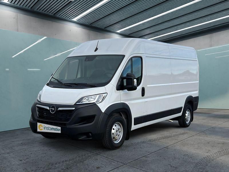 Weiß Gebraucht 2024 Opel Movano Van | 33.949 € (Fairer Preis) - Bild 1/4