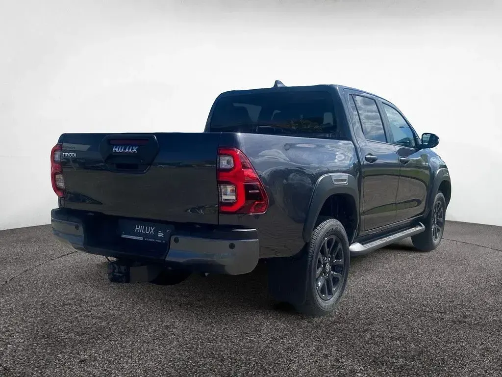 Neu Toyota HiLux 204 PS (150 kW) 2026 Grau Pickup