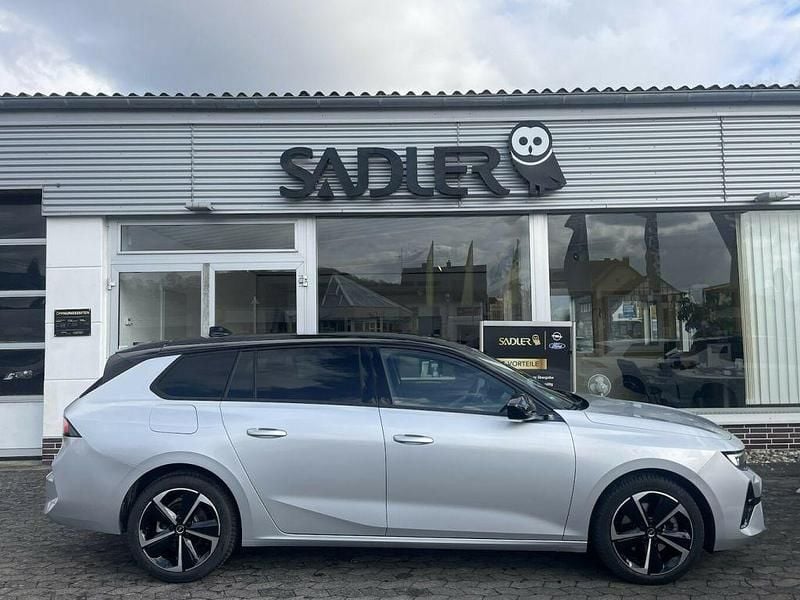 Gebraucht Opel Astra GS Line 131 PS (96 kW) 2024 Silber (metallic) Kombi