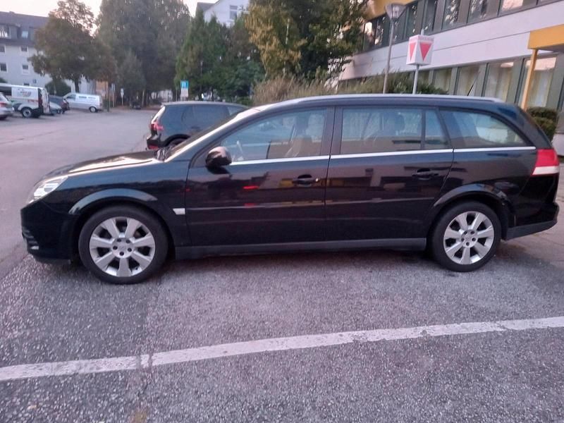 Schwarz Gebraucht 2007 Opel Vectra Cosmo Kombi | 3.500 € (Teuer) - Bild 1/2