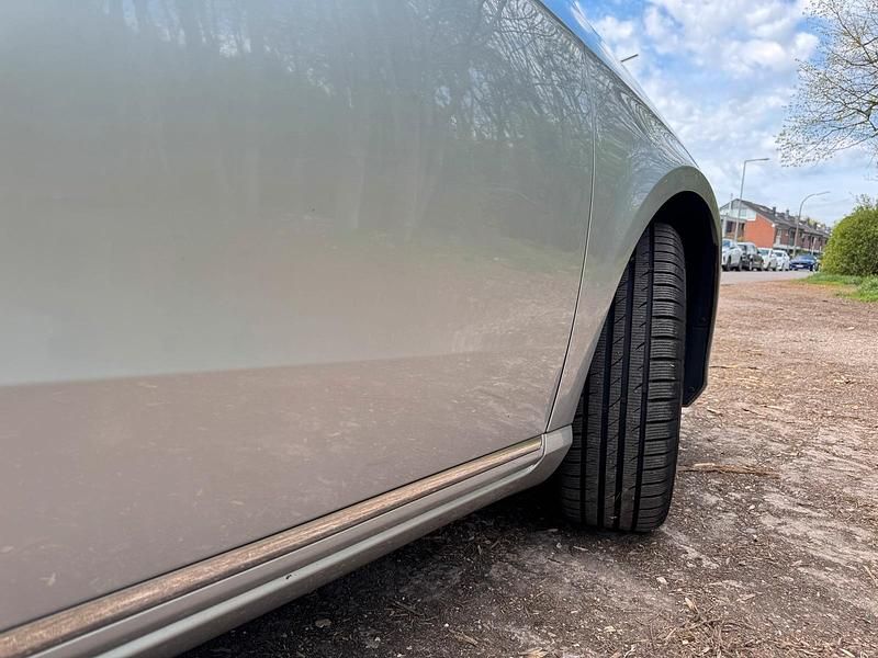 Gebraucht VW Passat 2011 Grau Limousine