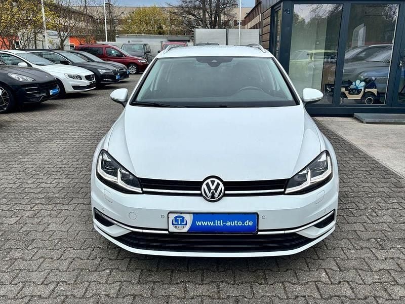 Gebraucht VW Golf VII 150 PS (110 kW) 2017 Pure white (metallic) Kombi