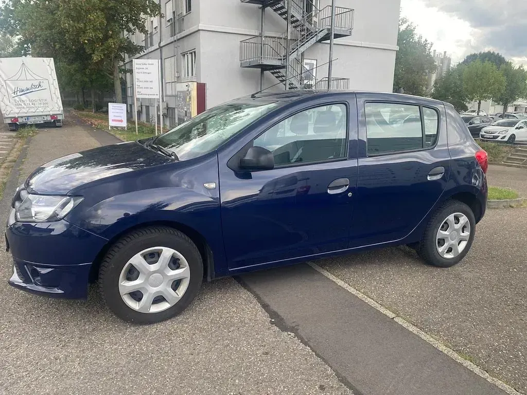 Gebraucht Dacia Sandero Ambiance 75 PS (55 kW) 2015 Blau Limousine