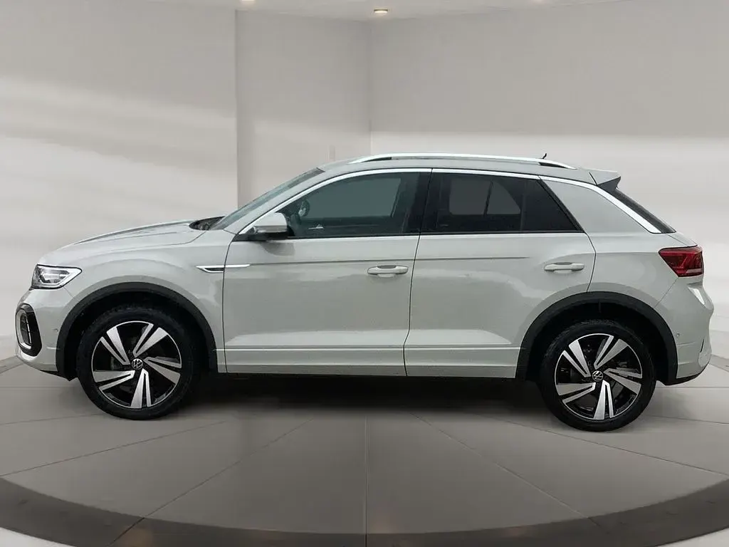 Gebraucht VW T-Roc R-line 150 PS (110 kW) 2024 Grau (ascotgrau) SUV