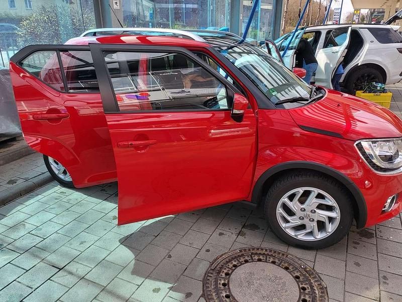 Gebraucht Suzuki Ignis Comfort 90 PS (66 kW) 2019 Rot SUV