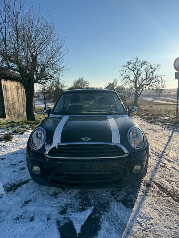 Gebraucht Mini ONE 98 PS (72 kW) 2012 Schwarz Kleinwagen