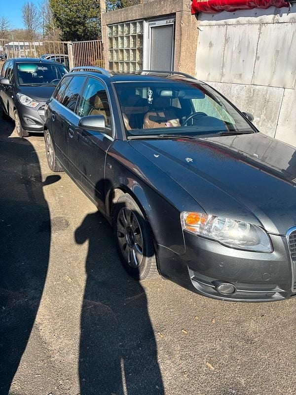 Gebraucht Audi A4 140 PS (102 kW) 2006 Grau Kombi