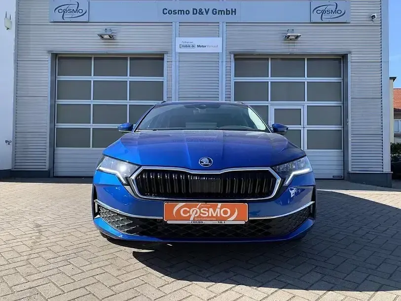 Gebraucht Skoda Octavia Selection 150 PS (110 kW) 2024 Blau Kombi