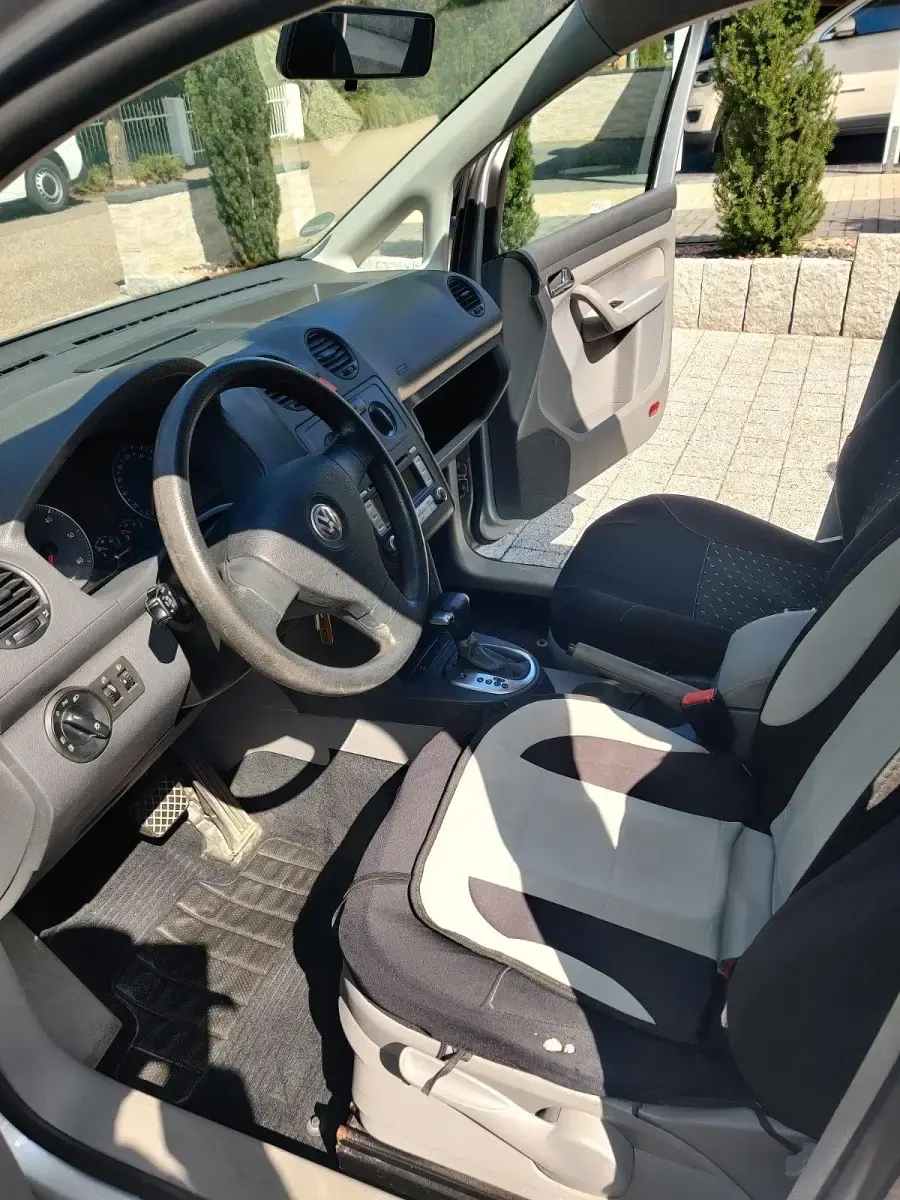 Gebraucht VW Caddy 105 PS (77 kW) 2007 Silber Van / Kleinbus
