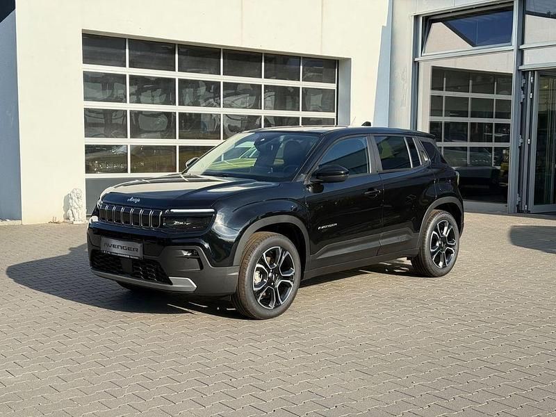 Schwarz Neu 2025 Jeep Avenger Altitude SUV | 32.990 € (Teuer) - Bild 1/4