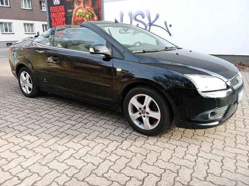 Gebraucht Ford Focus Cabriolet 101 PS (74 kW) 2008 Schwarz Cabrio