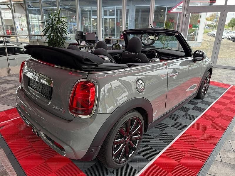 Gebraucht Mini Cooper S Cabriolet 192 PS (141 kW) 2019 Grau Cabrio