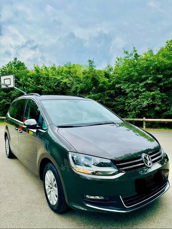 Gebraucht VW Sharan 150 PS (110 kW) 2015 Van / Kleinbus
