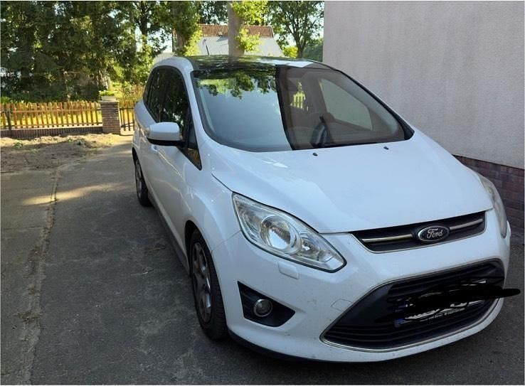 Weiß Gebraucht 2012 Ford Grand C-Max Van / Kleinbus | 5.000 € (Fairer Preis) - Bild 1/4