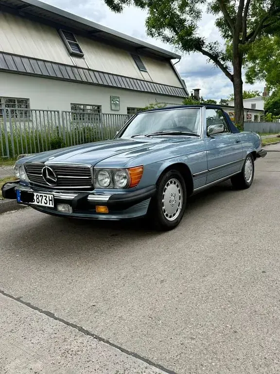Gebraucht Mercedes 560 231 PS (169 kW) 1988 Blau Cabrio