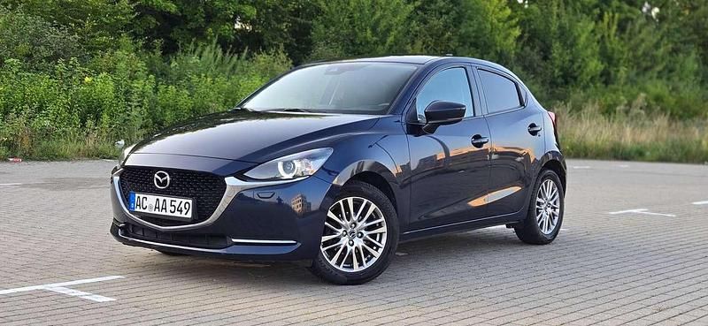 Blau Gebraucht 2021 Mazda 2 Exclusive-Line Limousine | 12.200 € (Fairer Preis) - Bild 1/4