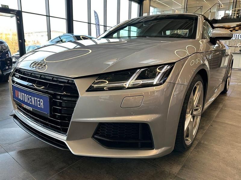 Gebraucht Audi TT S-Line 230 PS (169 kW) 2015 Silber Coupé