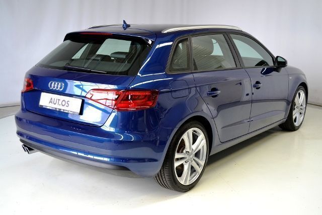 Gebraucht Audi A3 Sportback S-Line 150 PS (110 kW) 2015 Blau metallic Kleinwagen