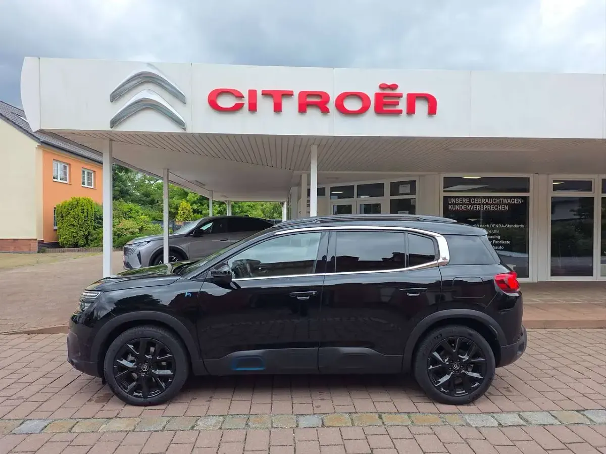 Gebraucht Citroën C5 Aircross Shine 224 PS (164 kW) 2022 Perlanera schwarz SUV