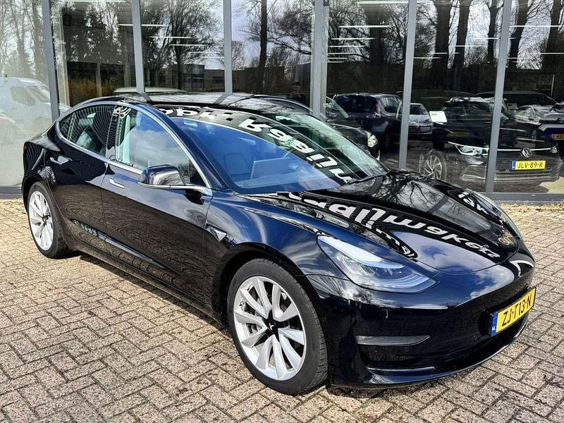 Gebraucht Tesla Model 3 Long Range AWD 258 kW (351 PS) 2019 Schwarz Limousine