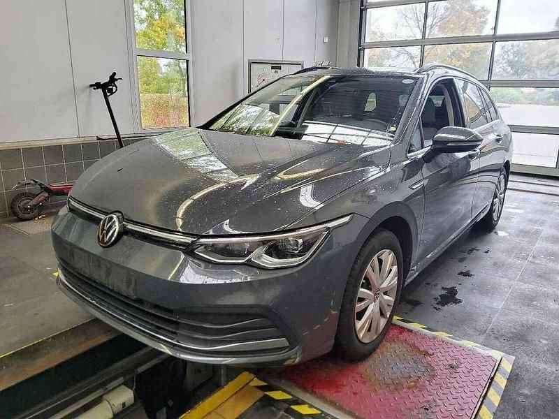 Grau Gebraucht 2022 VW Golf VIII Style Kombi | 17.999 € (Guter Preis) - Bild 1/4
