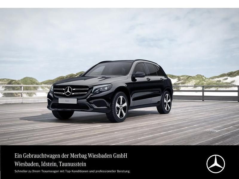 Schwarz Gebraucht 2019 Mercedes GLC250 Exclusive SUV | 34.790 € (Etwas zu teuer) - Bild 1/4