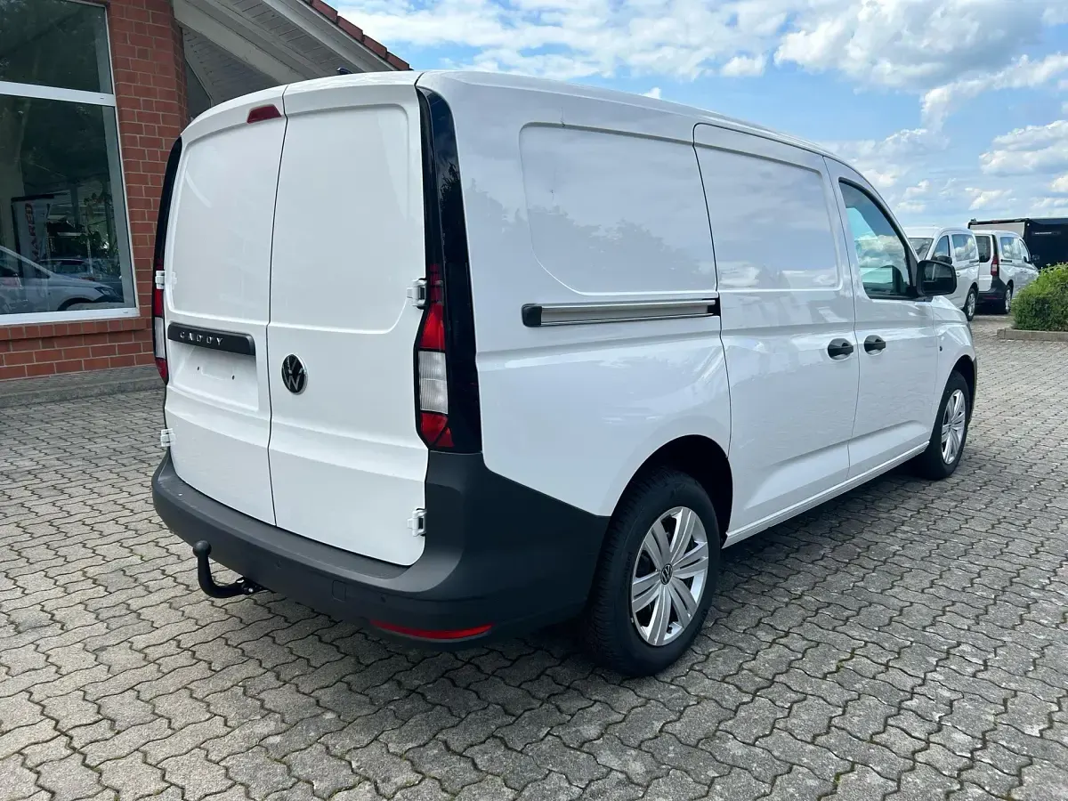 Neu VW Caddy Maxi 116 PS (85 kW) 2026 Candy weiß Van / Kleinbus