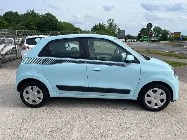 Gebraucht Renault Twingo Dynamique 71 PS (52 kW) 2016 Blau Kleinwagen