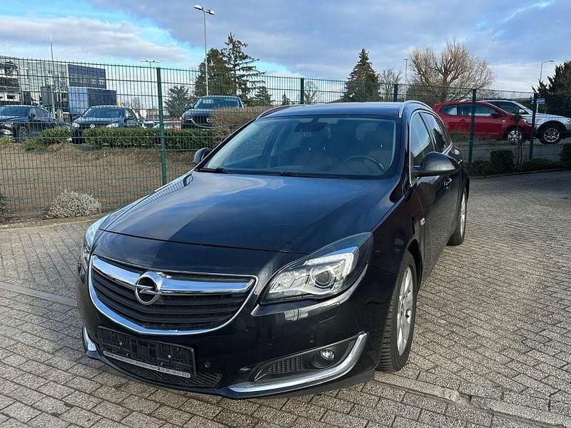 Schwarz Gebraucht 2015 Opel Insignia Sport Kombi | 4.900 € (Superpreis) - Bild 1/4