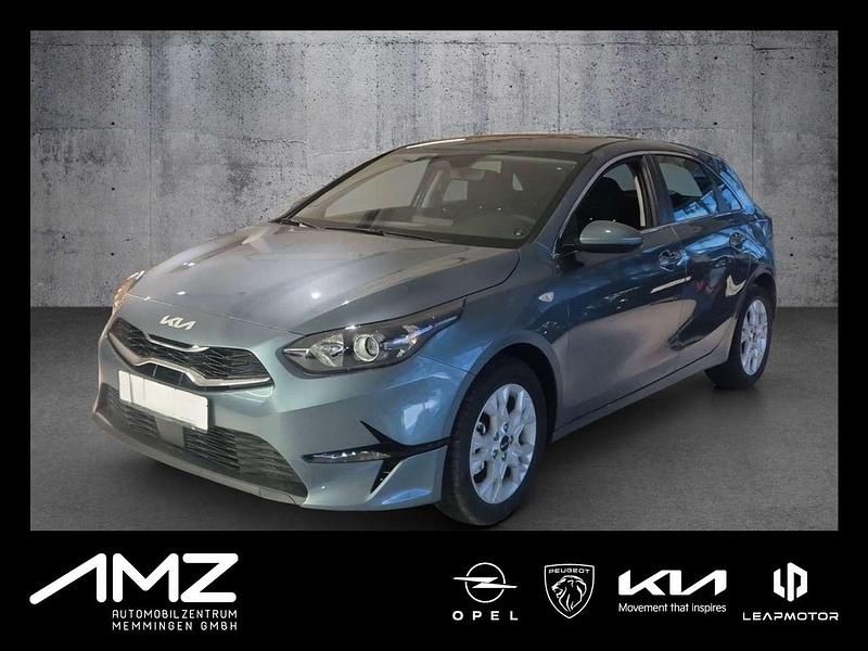 Yucca steel gray m Neu 2026 Kia Ceed Vision Kleinwagen | 28.980 € (Teuer) - Bild 1/4