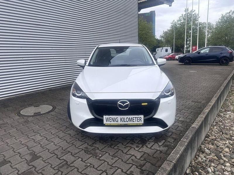 Gebraucht Mazda 2 Center-Line 75 PS (55 kW) 2023 Weiss Kleinwagen