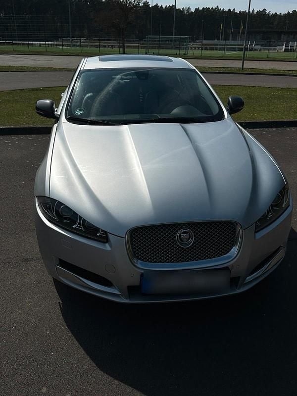 Second-hand Jaguar XF 200 CP (147 kW) 2011 Gri Berlinǎ
