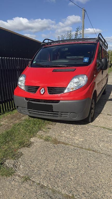 Rot Gebraucht 2013 Renault Trafic Van | 5.700 € (Superpreis) - Bild 1/4