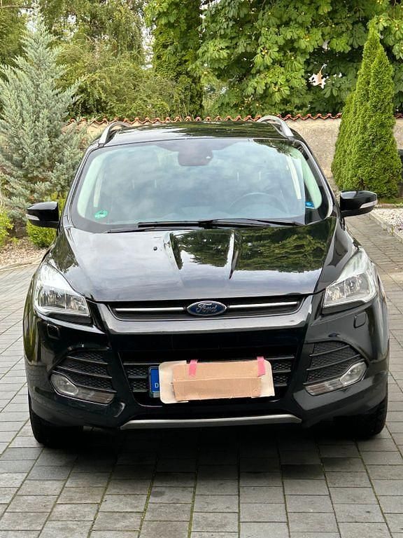 Gebraucht Ford Kuga SYNC Edition 150 PS (110 kW) 2016 Schwarz SUV