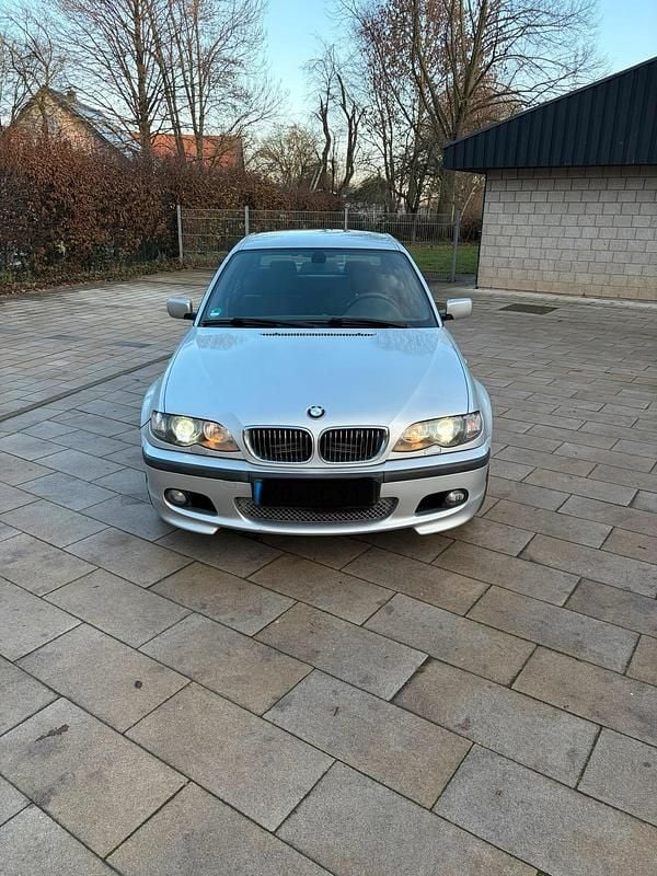 Gebraucht BMW 320 Shadowline 170 PS (125 kW) 2003 Silber Limousine