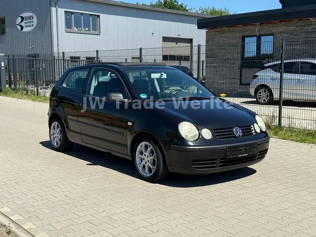 Gebraucht VW Polo 54 PS (39 kW) 2004 Schwarz Kleinwagen