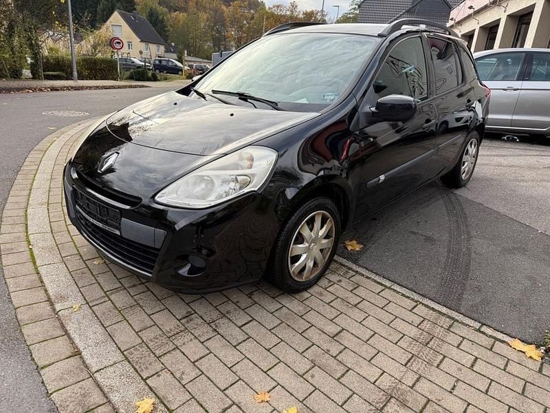 Schwarz Gebraucht 2012 Renault Clio IV Expression Limousine | 3.799 € (Guter Preis) - Bild 1/4