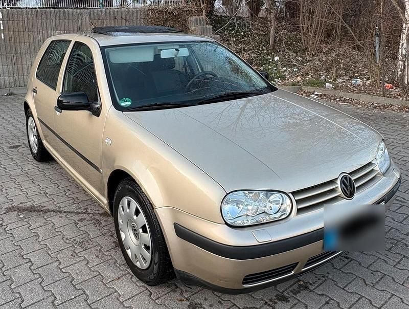 Gebraucht VW Golf IV 75 PS (55 kW) 2001 Gold Limousine