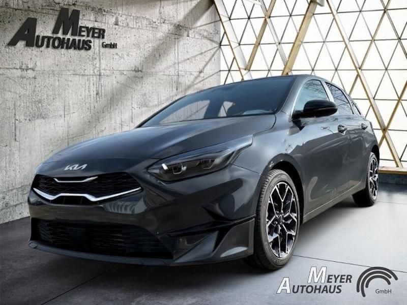 Nouă Kia Ceed 2025 Gri Hatchback