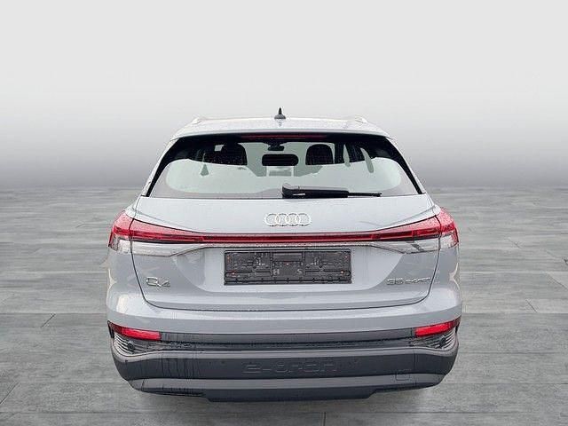 Gebraucht Audi Q4 e-tron Basis 125 kW (170 PS) 2022 Grau SUV