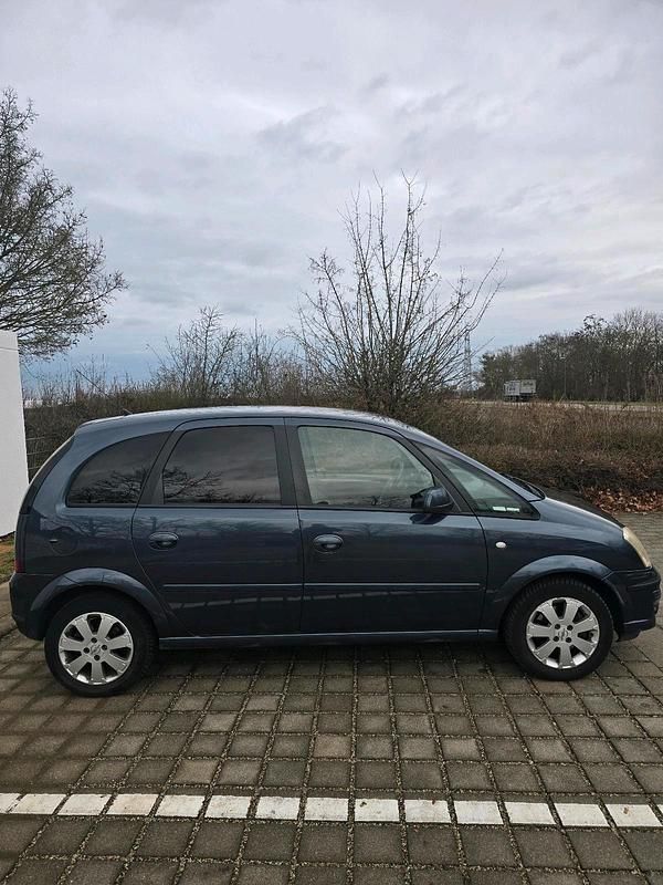 Blau Gebraucht 2007 Opel Meriva Van / Kleinbus | 2.400 € (Fairer Preis) - Bild 1/4