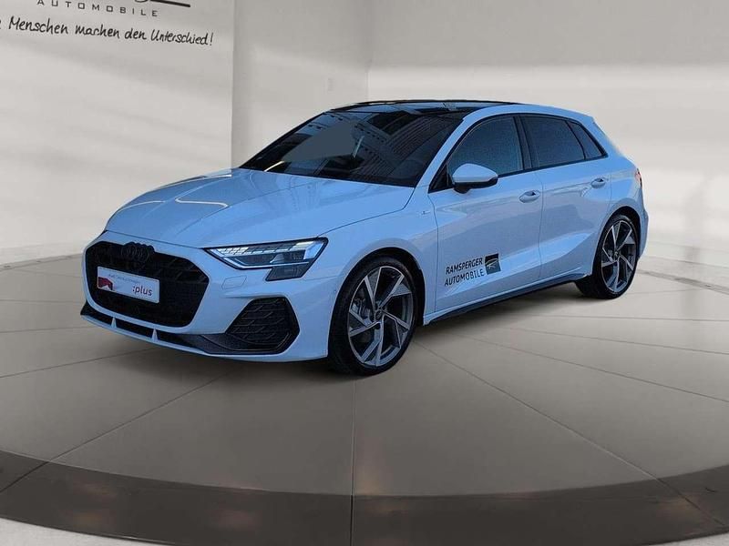 Gebraucht Audi A3 S-Line 150 PS (110 kW) 2026 Weiß (gletscherweiß metallic) Limousine